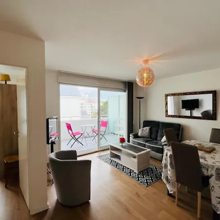 Cozy Nest Near Vieux Vannes